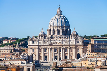 前往意大利圣彼得教皇巴西利卡和梵蒂冈城广场来自圣天使城堡图片