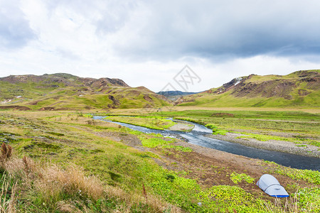 冰岛之旅9月在赫韦拉格迪温泉河径区瓦尔马河河谷的旅游帐篷图片