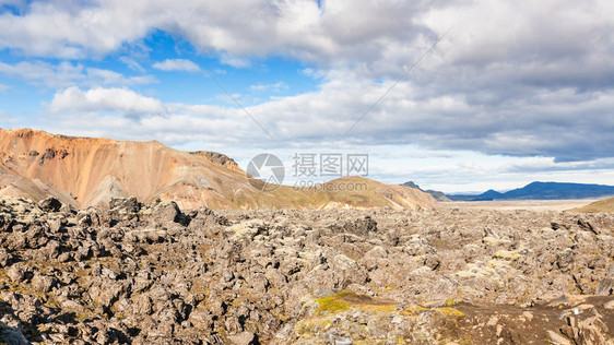 冰岛之旅9月冰岛高原地区Fjallabak自然保护区Laugar地区陆上Laugahraun火山熔岩场全景图图片