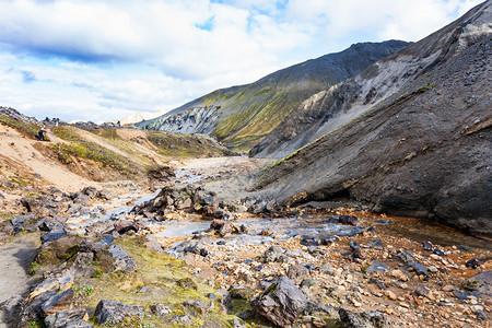 前往冰岛9月冰岛高地地区Fjallabak自然保护区Landmannalaugar地区Graenagil峡谷景观图片