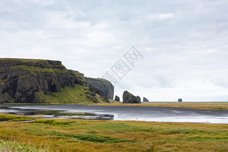 前往冰岛9月在卡特拉地质公园大西洋南岸VikIMyrdal村海边图片