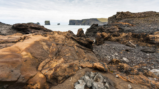 前往冰岛大西洋海火山滩和SeptemberKatlaGeopark在大西洋南海岸的VikIMyrdal村附近Dyrholaey展图片