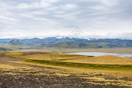 前往冰岛迪尔霍莱岬和大西洋海岸附近的维克米达尔村从迪尔霍莱的观点在大西洋南部海岸卡特拉地质公园9月图片