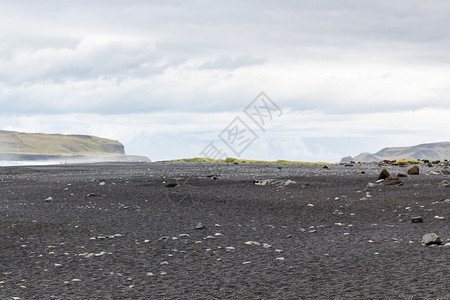 前往冰岛的雷尼斯法哈拉黑沙滩表面位于塞普坦贝尔KatlaGearpark的大西洋南海岸VikIMyrdal村附近的冰岛Reyni图片