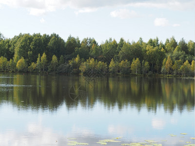 夏季俄罗斯河图片