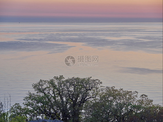 海上日落图片