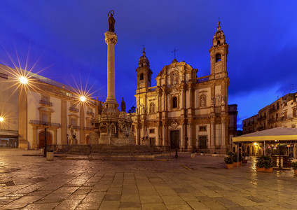 夜间照明的圣多米尼克教堂和广场巴勒莫西里意大利黎明时圣多米尼克教堂图片