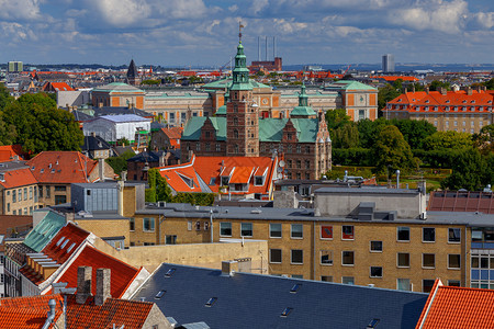 环形塔的空中景象哥本哈根丹麦城市的空中景象图片
