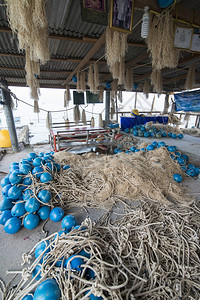 渔网在渔村的海鲜和鱼市场在中卢阿在芭堤雅市在泰国春武里省泰国芭堤雅2018年11月泰国芭堤雅中卢渔村图片