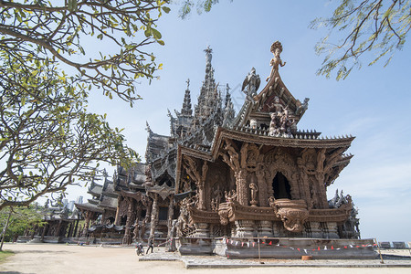 泰国清武里省芭堤雅市的真理之林圣殿泰国芭堤雅2018年11月泰国芭堤雅真理圣殿图片