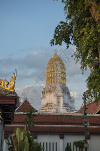 泰国北部菲察努洛克市的一座寺庙瓦夫拉寺遗址泰国Phitsanulok2018年11月泰国PHITSANULOKWATRATANA图片