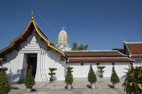 泰国北部菲察努洛克市的一座寺庙瓦夫拉寺遗址泰国Phitsanulok2018年11月泰国PHITSANULOKWATRATANA图片