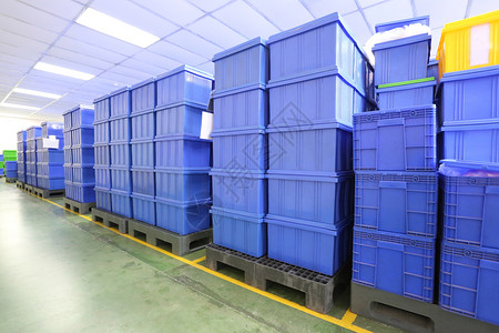 蓝色仓库背景