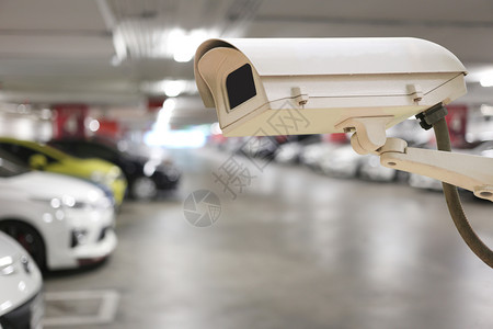 闭路电视摄像头数码录机在停车场安全的地方高清图片