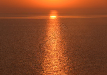 海上的黎明亚速海日出海上的黎明亚速海日出图片