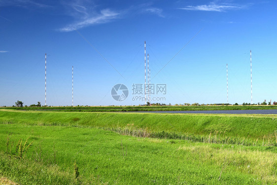 长波射程无线电传输空中平台与潜艇通信的手段无线电波传输空中平台图片