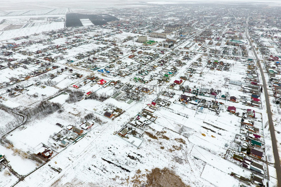 从鸟的眼看冬天从鸟的眼看冬天村庄街道上满是雪从鸟的眼看冬天村庄街道上满是雪图片