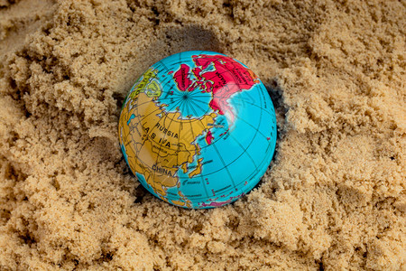 以沙为视的小模型地球图片