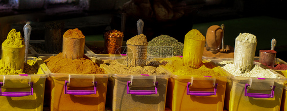 在伊斯坦布尔的Spices和Spice市场图片