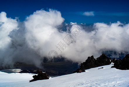 洛杉矶的雪山景观图片