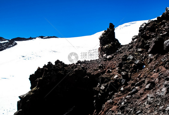 雪山景观山上有雪山地景观雪山景观山上有雪洛杉矶山图片