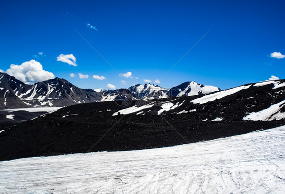 雪山景观山上有雪山地景观雪山景观山上有雪洛杉矶山图片