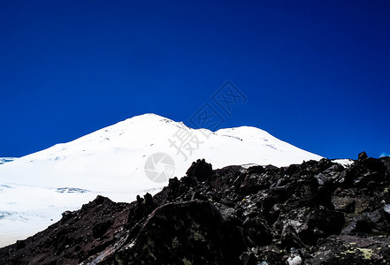 雪山景观山上有雪山地景观雪山景观山上有雪洛杉矶山图片