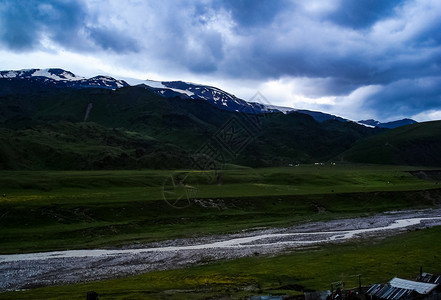 山上有草的山景山地景观山地植被山上有草的山景山地景观图片