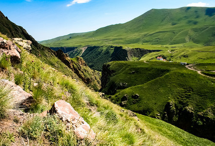 山上有草的山景山地景观山地植被山上有草的山景山地景观图片