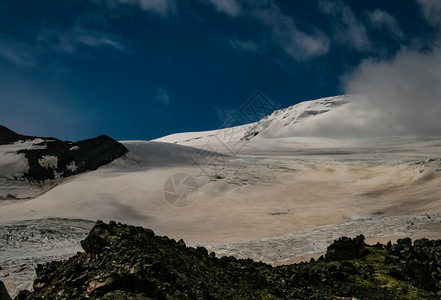 雪山景观山上有雪山地景观雪山景观山上有雪洛杉矶山图片