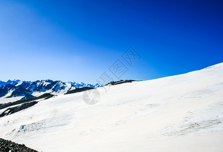 雪山景观山上有雪山地景观雪山景观山上有雪洛杉矶山图片