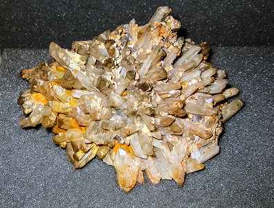 岩石矿物的晶体自然石美丽图片