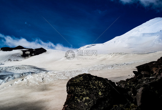 雪山景观山上有雪山地景观雪山景观山上有雪洛杉矶山图片