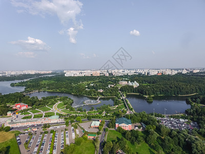 莫斯科市的顶端景色城市的建筑道路和其他基础设施从上面看城市景色从上面看城市景色图片