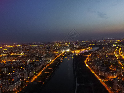 莫斯科市的顶端景色莫斯科之夜市的灯光图片