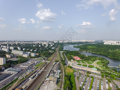 莫斯科市的顶端景色城市的建筑道路和其他基础设施从上面看城市景色从上面看城市景色图片