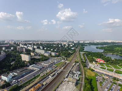 莫斯科市的顶端景色城市的建筑道路和其他基础设施从上面看城市景色从上面看城市景色图片