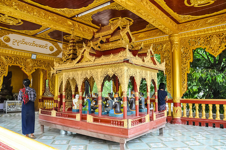 2015年8月3日缅甸千座塔谷古代宗教城市帕甘配有塔和神庙缅甸千座塔谷图片