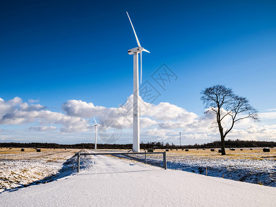 风力涡轮机用于从风中提取电力涡轮机用于从风中提取电力图片