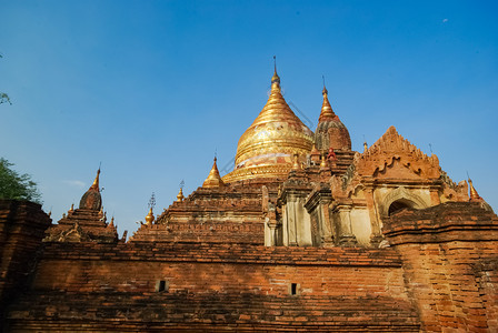 缅甸巴根Bagan2017年月3日佛教宗建筑金庙巴根GoldentemplesBagan佛教宗建筑缅甸仰光SwetawMyatb图片
