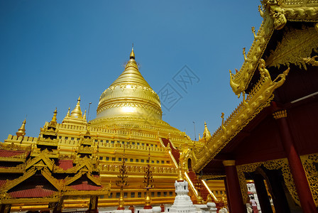 缅甸巴根Bagan2017年月3日佛教宗建筑金庙巴根GoldentemplesBagan佛教宗建筑缅甸仰光SwetawMyatb图片