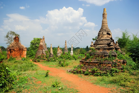 缅甸内尔湖边的寺庙佛教图片