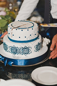 这对夫妇为客人分享了结婚蛋糕礼的Goodies768图片