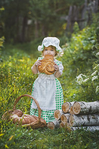 儿童厨师服装吃面包小孩462包面图片
