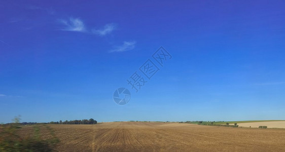 英国桥附近农村景象桥附近农村景象图片