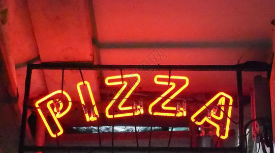 红尼龙披萨牌图片