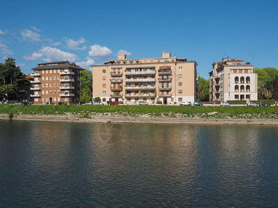 维罗纳的阿迪德河背景图片
