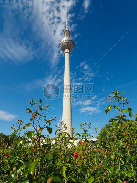 Fernsehturm意指电视塔德国柏林亚历山大广场柏林Fernsehturm电视塔柏林图片