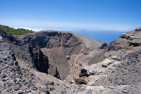 霍亚内格罗火山西班牙拉帕尔马火山194年爆发图片