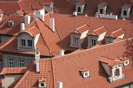 面对着布拉格的红色屋顶捷克图片